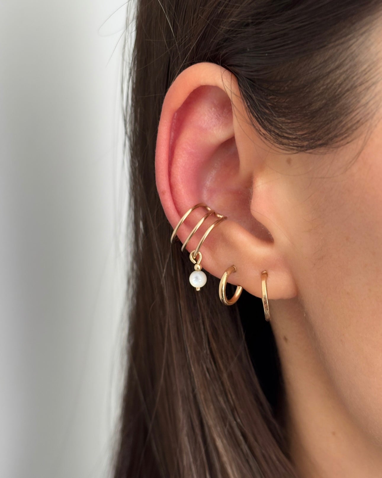 Mother of Pearl Ear Cuff | 925 Sterling Silver / 18k Gold Filled