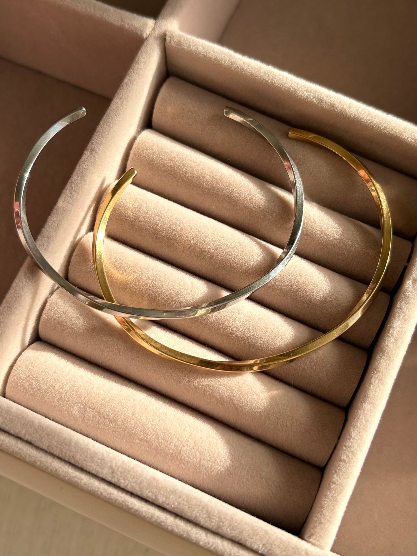 Adjustable Twist Bangle