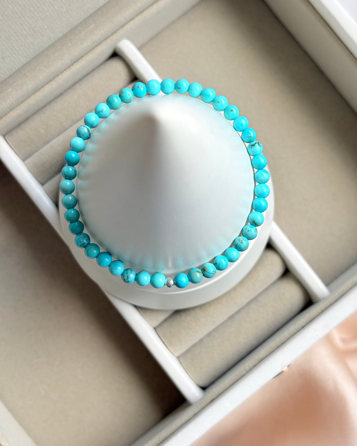 Very Limited Edition: High Grade Turquoise Bracelet
