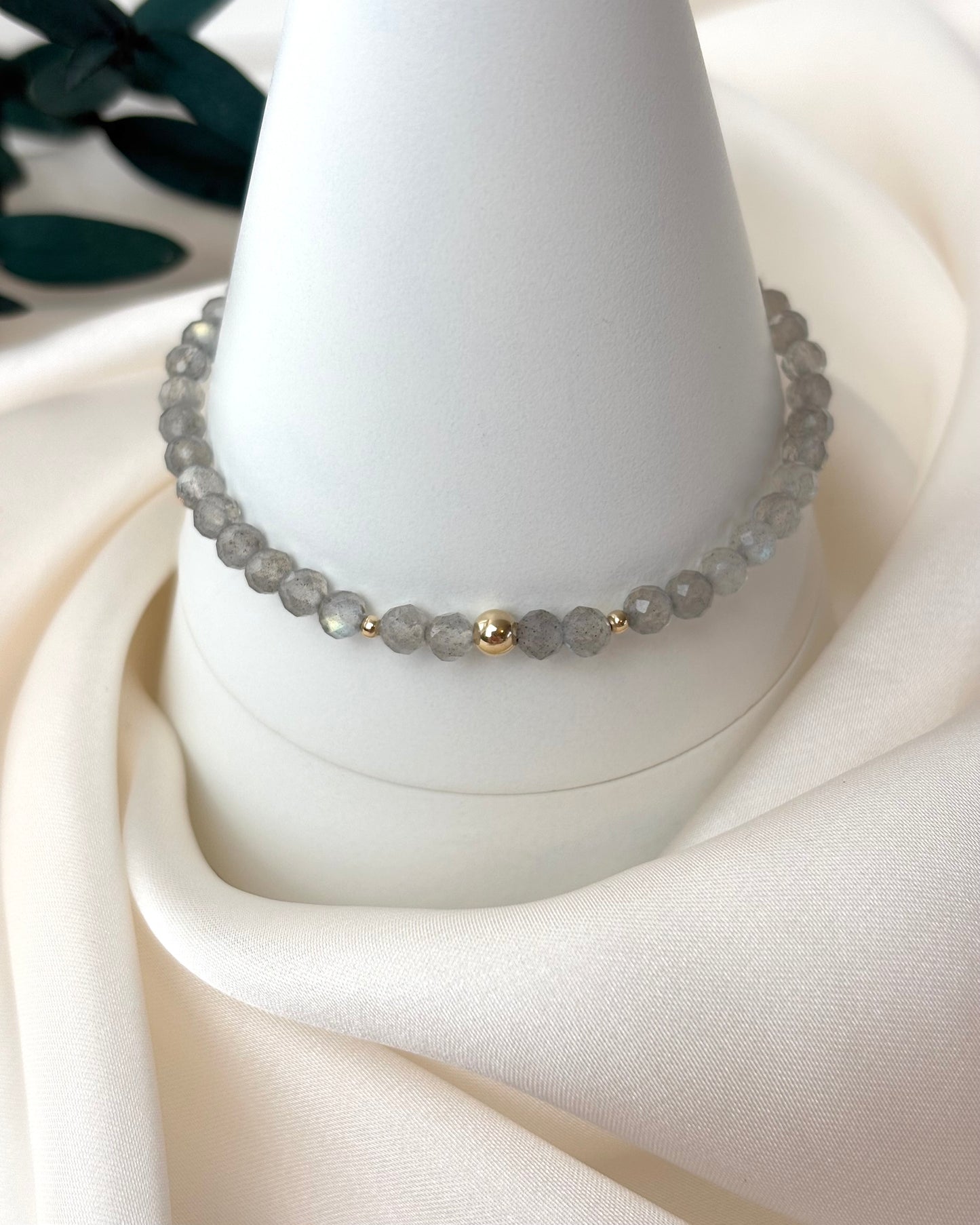 Strength + Perseverance | 14ct Solid Gold Labradorite Bracelet