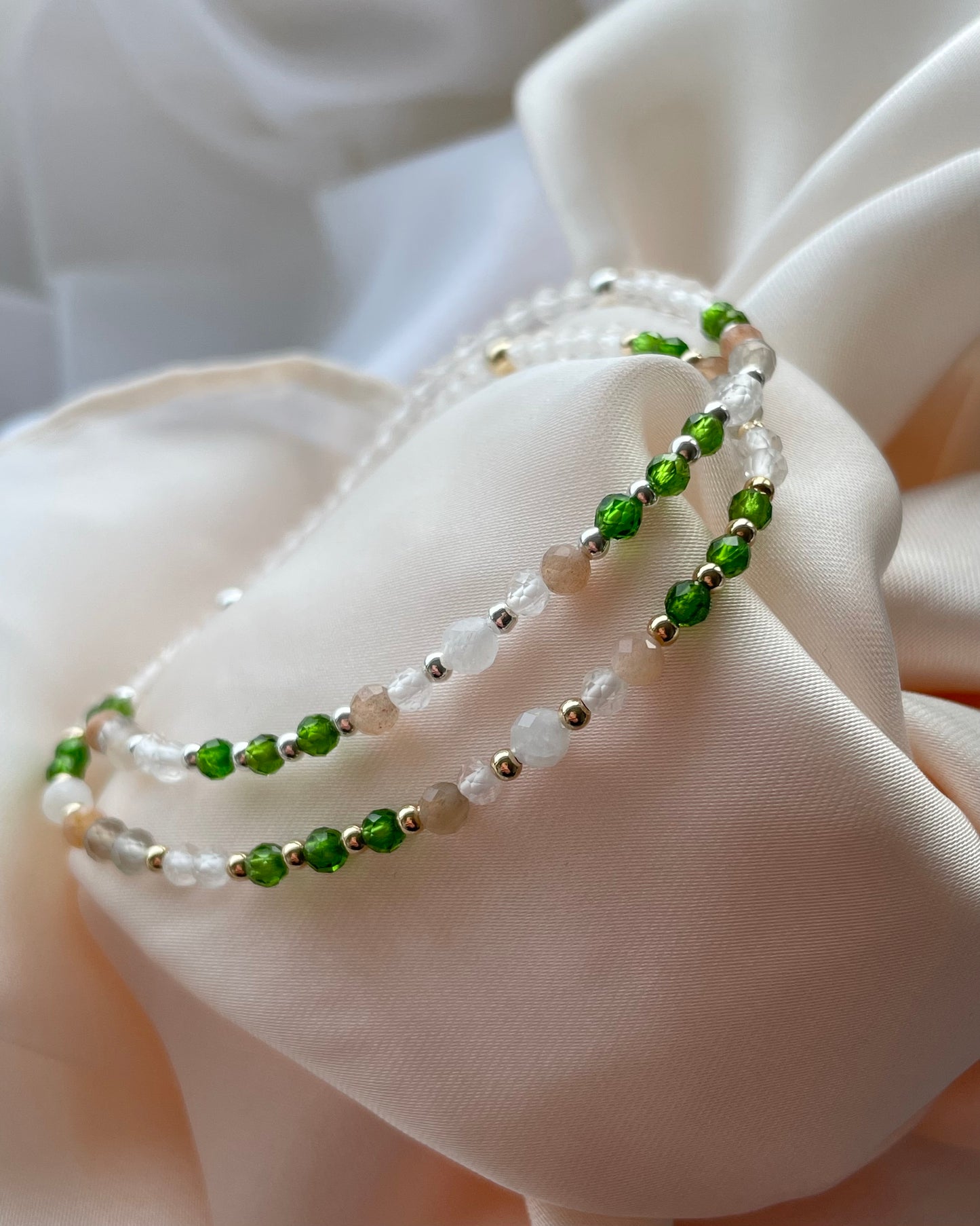 Confidence & Optimism - Diopside, Moonstone, Sunstone Crystal Bracelet